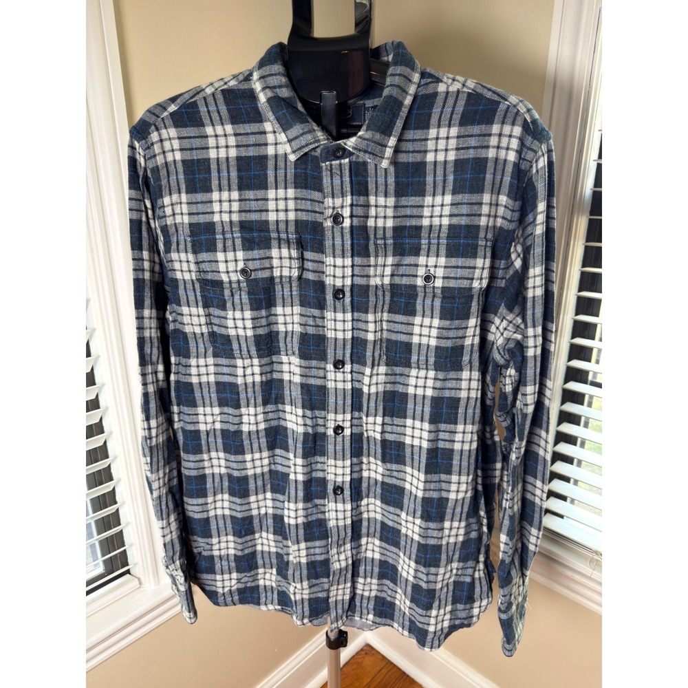 Grayers Clothiers Mens XL Flannel Shirt Navy Blue White Plaid Cotton Button Down